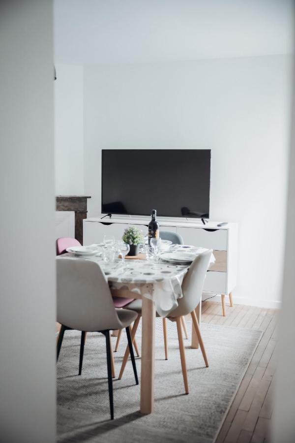 Appartement Neuf, Moderne Et Confortable! Ernée Eksteriør billede