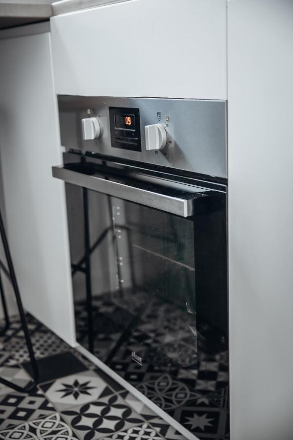 Appartement Neuf, Moderne Et Confortable! Ernée Eksteriør billede